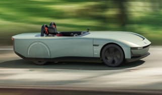 Aura electric roadster concept