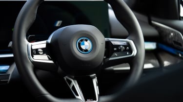 BMW i5 - steering wheel