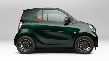 Smart EQ ForTwo Coupe Racing Green Edition