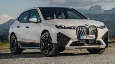 BMW iX