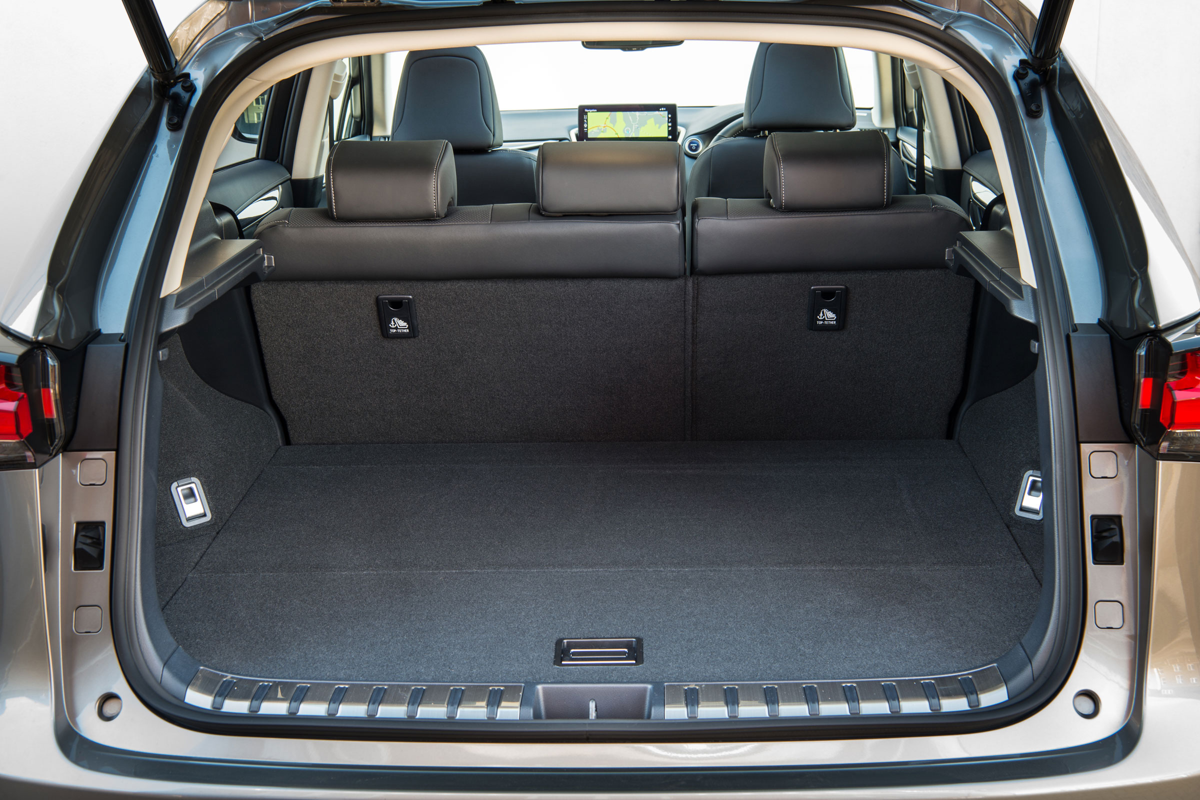 Lexus NX 300h practicality & boot space DrivingElectric