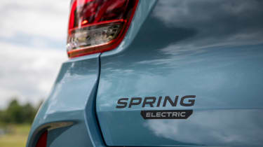 Dacia Spring - logo