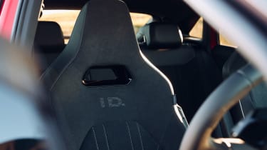 Volkswagen ID.5 GTX - front seats