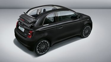 Bocelli的Fiat 500 La Prima