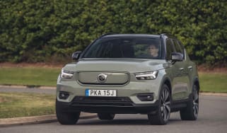 Volvo XC40 Recharge P8