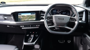 Audi Q4 e-tron twin test