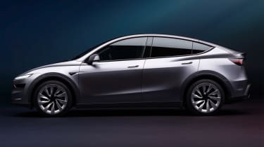 Tesla Model Y facelift 2025 - studio side profile