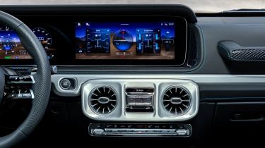 Mercedes G 580 - centre console and infotainment screen