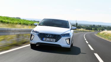 Hyundai Ioniq Plug-In 2020 pictures