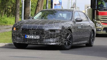 Spy shot of secretly tested future car