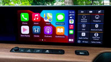 Honda e interior touchscreen