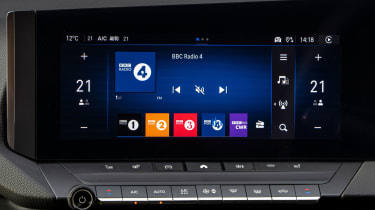 Vauxhall Astra Electric - touchscreen