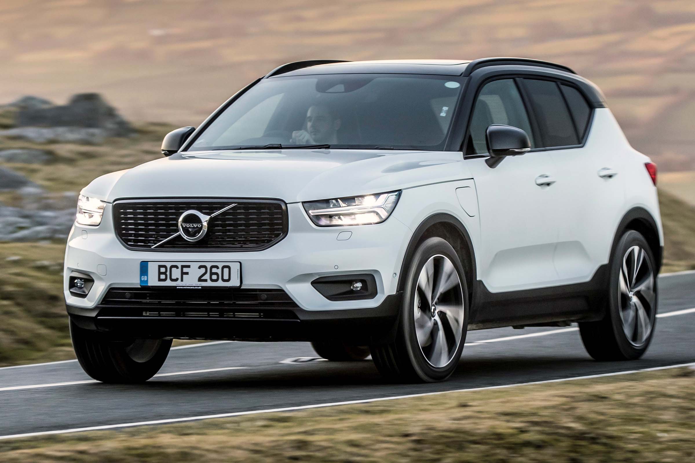 Volvo XC40 Recharge Plug-In Hybrid