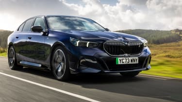 BMW i5 - front tracking