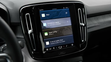 2023 Volvo C40 recharge - touchscreen