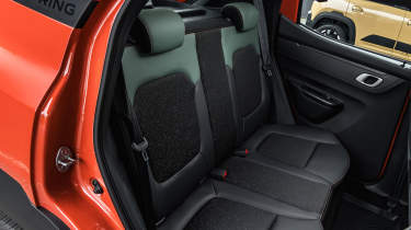 Dacia Spring - rear seats