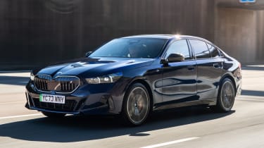 BMW i5 - front dynamic