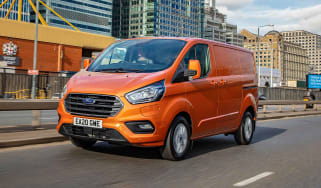 Ford Transit Custom PHEV hybrid