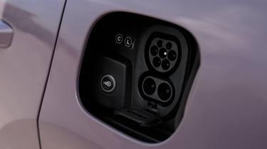 Porsche Macan - charging socket