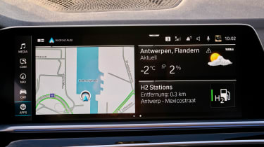 BMW iX5 Hydrogen touchscreen