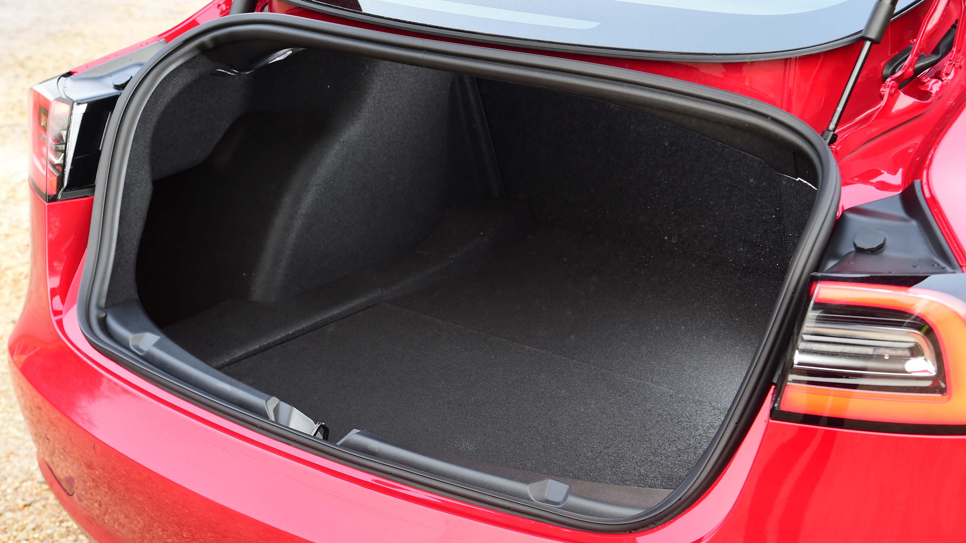 Tesla Model 3 Boot Space Seating Practicality Drivingelectric