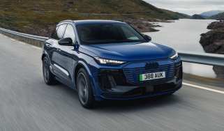 Audi Q6 e-tron - front tracking