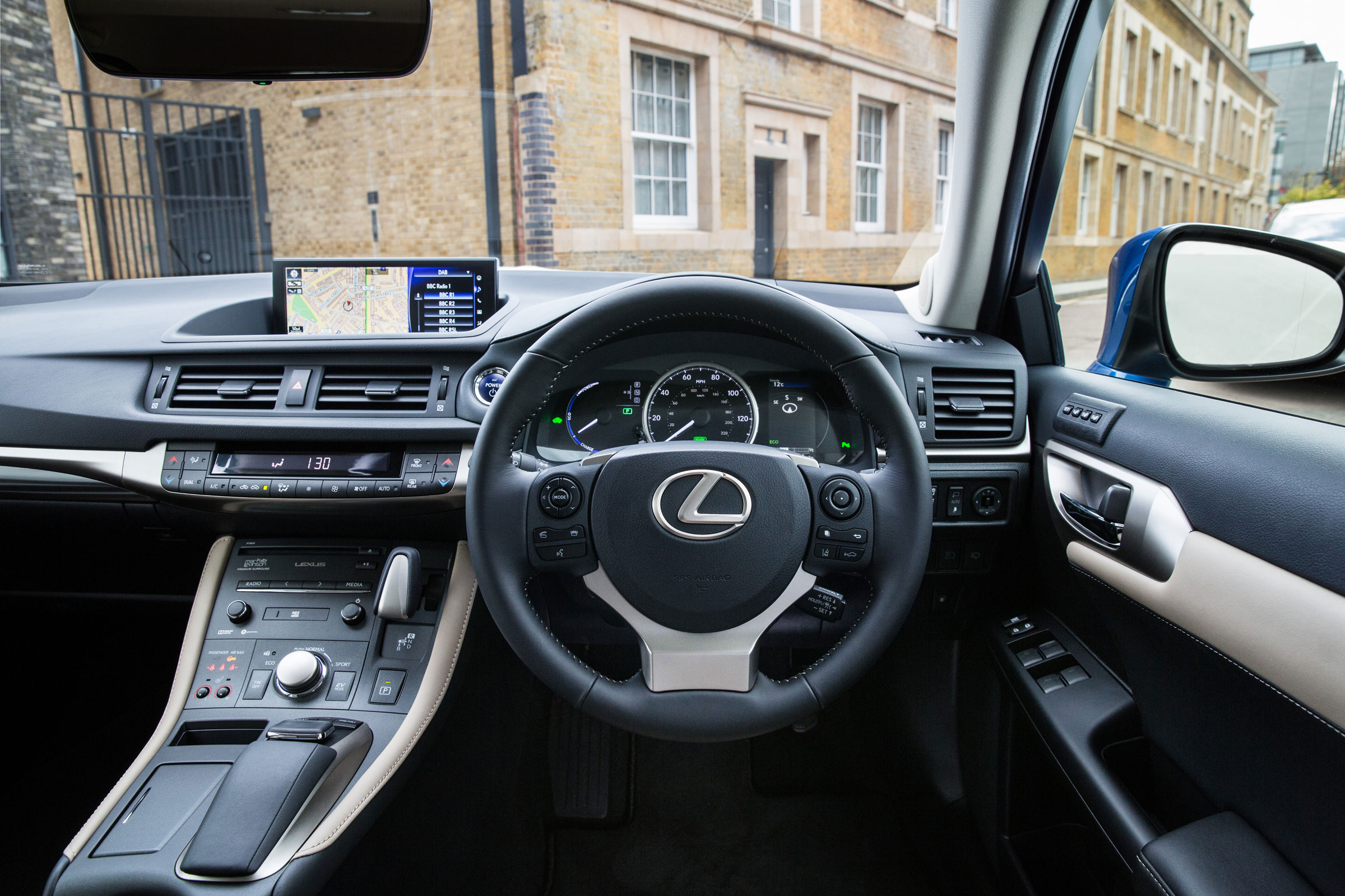 Lexus CT 200h (20112020) interior & comfort DrivingElectric