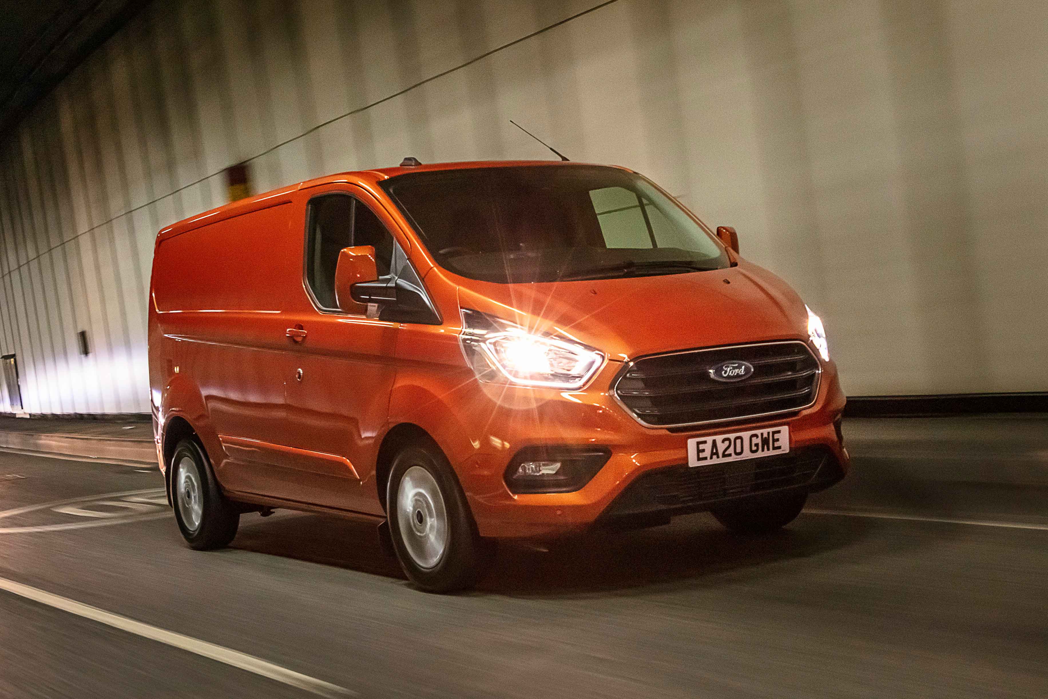 New 2023 Ford Transit Custom to offer electric and hybrid power