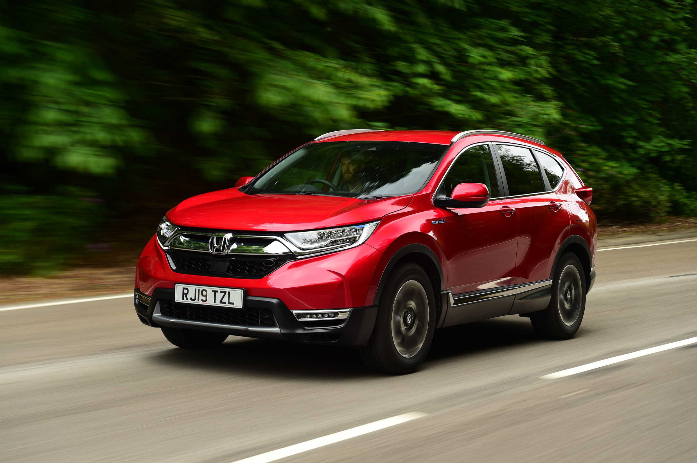 Honda CRV Hybrid review DrivingElectric